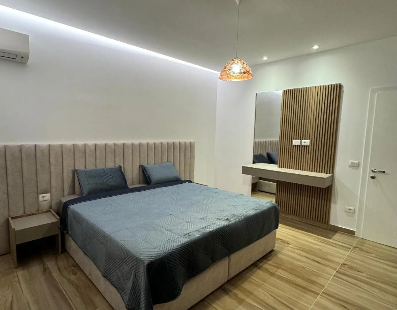 Babo'S Villa Vlore
